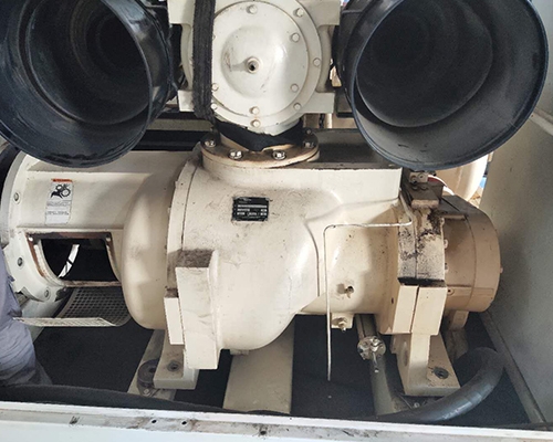 登?？諌簷C主機機頭大修